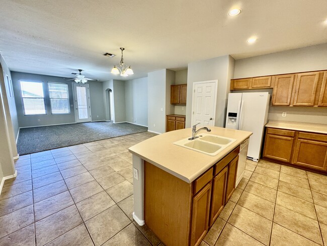 Building Photo - 43330 Lindgren Dr