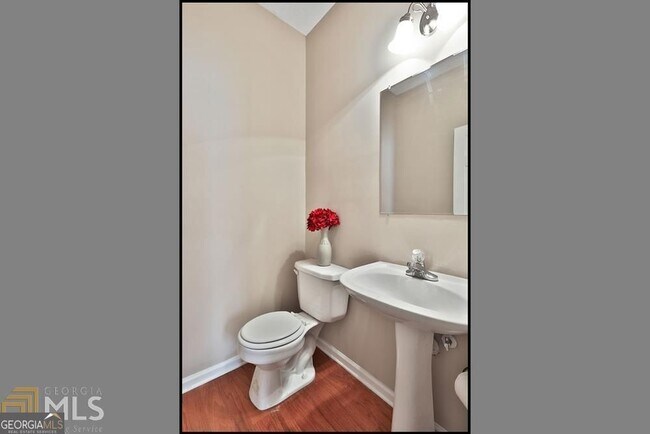 Building Photo - 6098 Allpoint Way