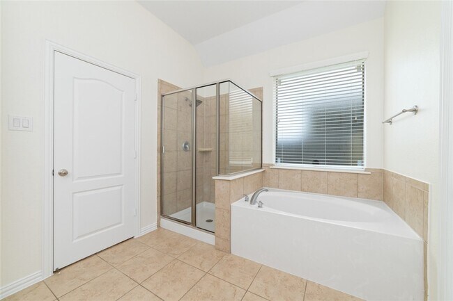 Building Photo - 17314 Aldenwilds Ln