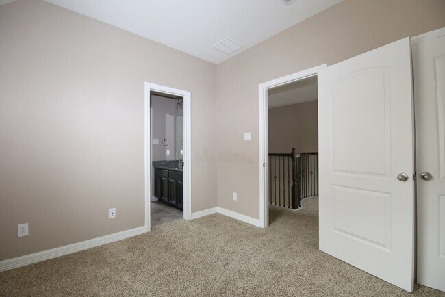 Building Photo - 11522 Via Verdone Dr