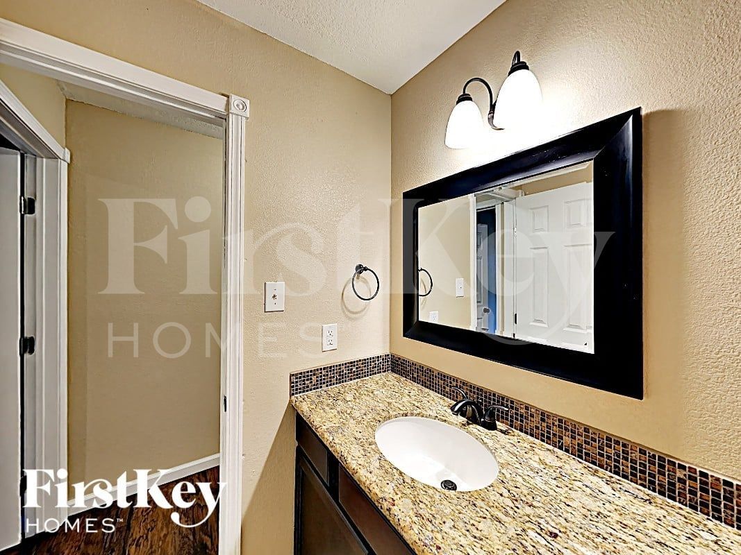 Building Photo - 3602 Willie Way