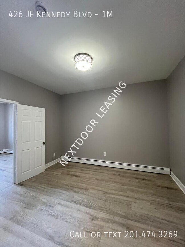 Building Photo - 426 John F. Kennedy Blvd