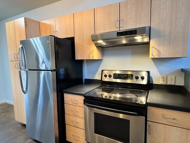 Building Photo - 2400 Welton St