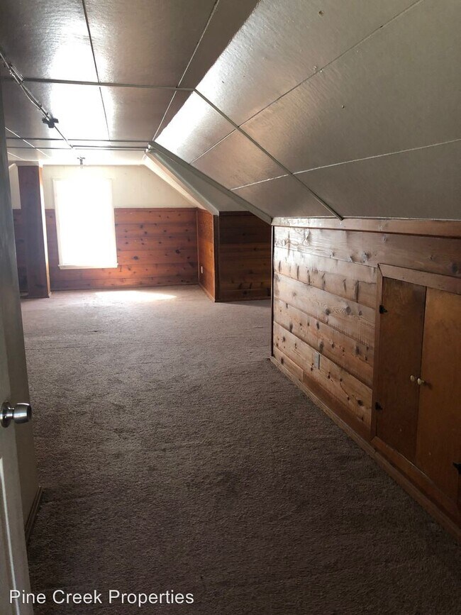 Building Photo - 3 br, 1.5 bath House - 1819 Maywood Rd