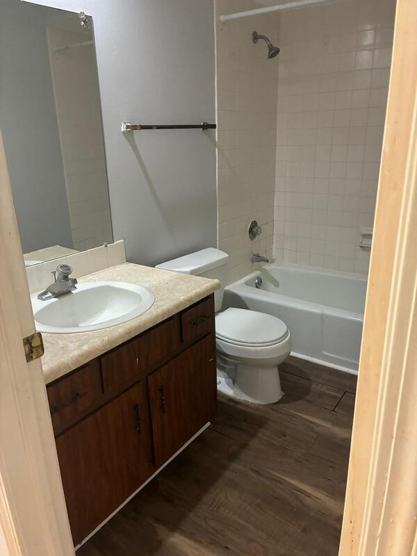 Building Photo - 3050 Jacqueline Dr