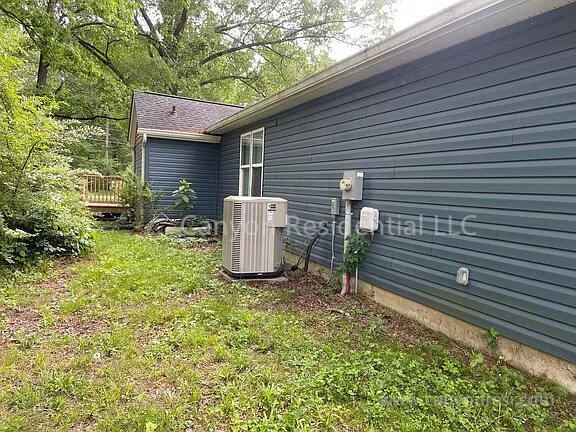 Building Photo - 1063 Givens Rd