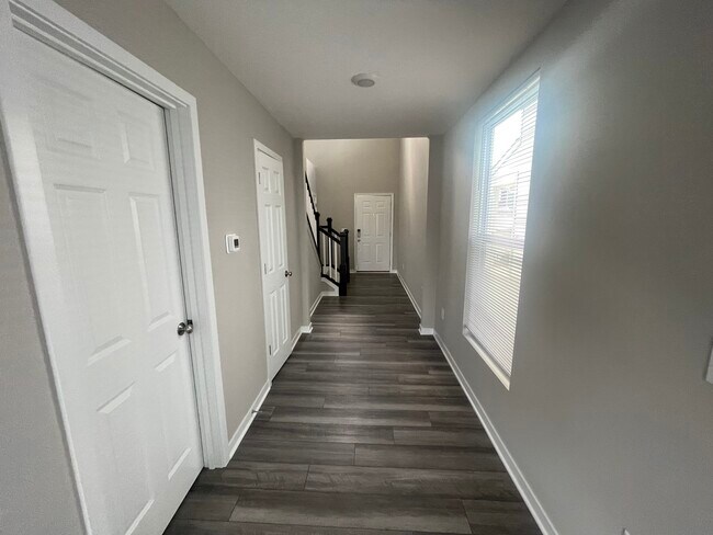 Building Photo - 7269 Cutler Dr