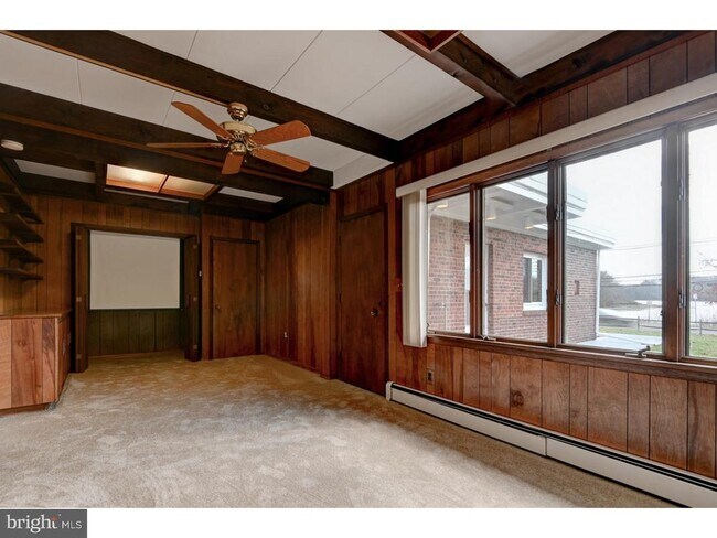 Building Photo - 181 Cranbury Rd