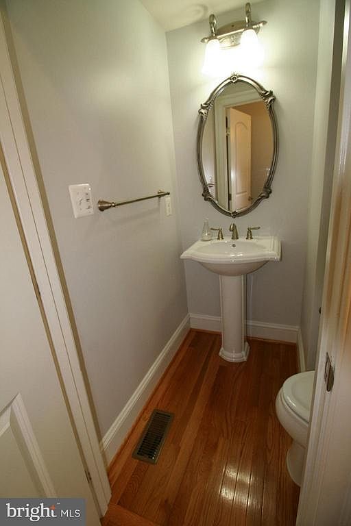 Main Half Bathroom - 1230 Bay Dale Dr