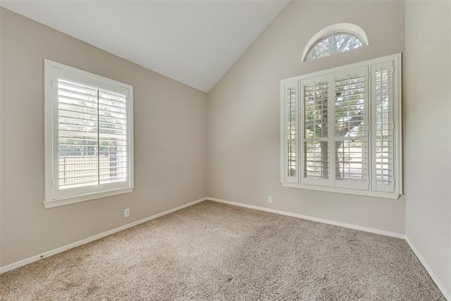 Building Photo - 217 Stanford Ct