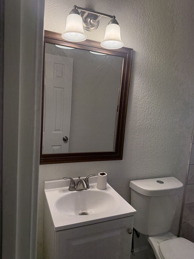 Building Photo - 840 Byrd Ave