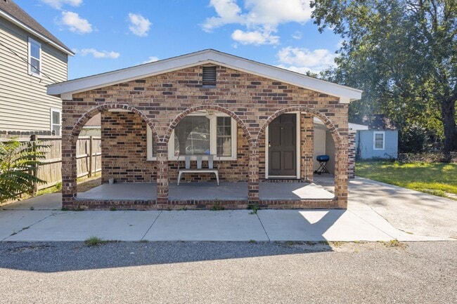 Primary Photo - Charming Single-Family Home