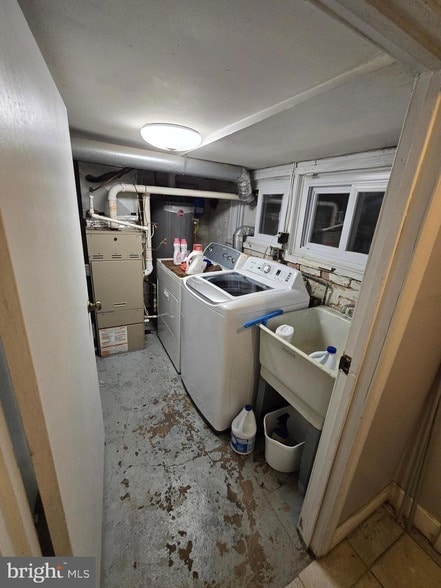 Building Photo - 1319 E Street NE Unit