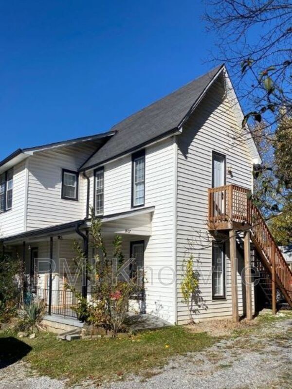 1409 Sevierville Rd 1409 Sevierville Rd Maryville TN 37804