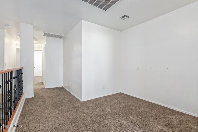 Building Photo - 21708 W Sonora St