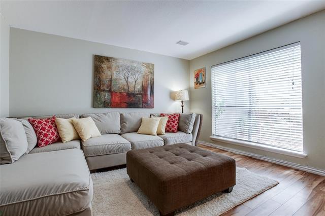 Building Photo - 3949 Buena Vista St