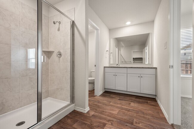 Building Photo - Modern 3/2 Home | Open Living | Private Primary Suite Retreat