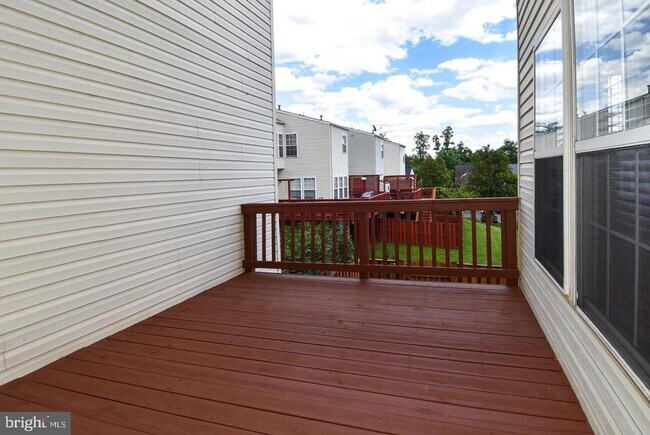 Building Photo - 21786 Mornington Cresent Terrace