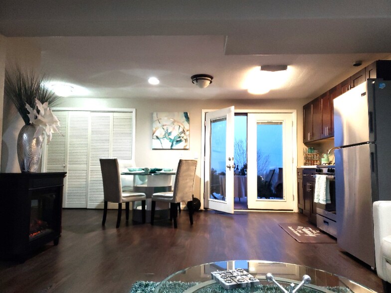 Building Photo - 16499 W 2nd Pl