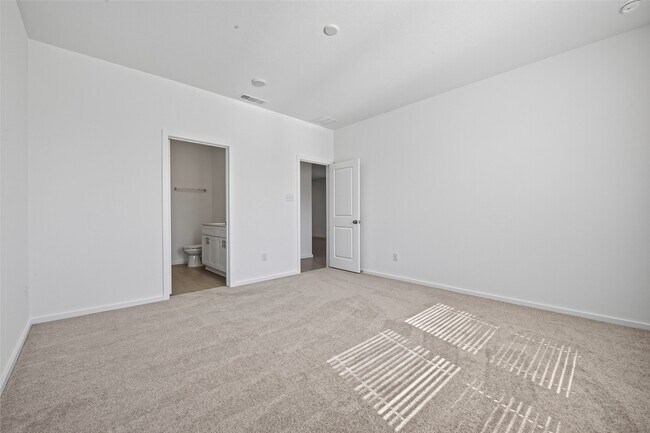 Building Photo - 24657 Monarch Forest Dr