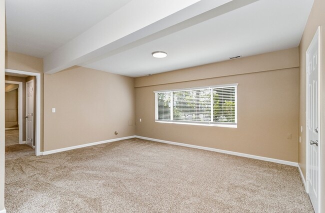 Building Photo - Snohomish Split level for Rent!