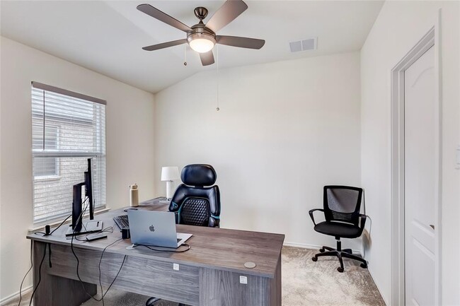 Building Photo - 3712 Forino Dr