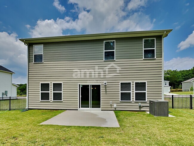 Building Photo - 5944 Hagar Vly Dr