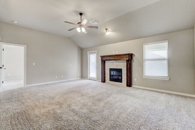 Building Photo - 308 Stoneridge Dr