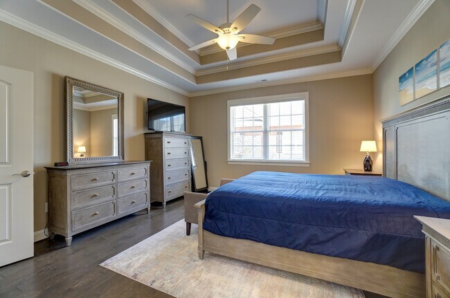 Building Photo - 2335 Sylvia Court