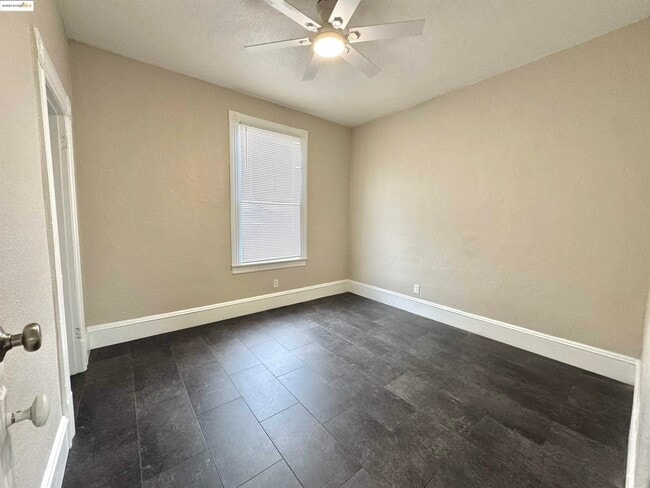 Building Photo - 414 Kentucky St