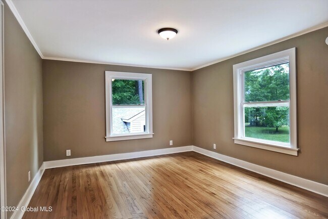 Building Photo - 1220 Ferry Rd