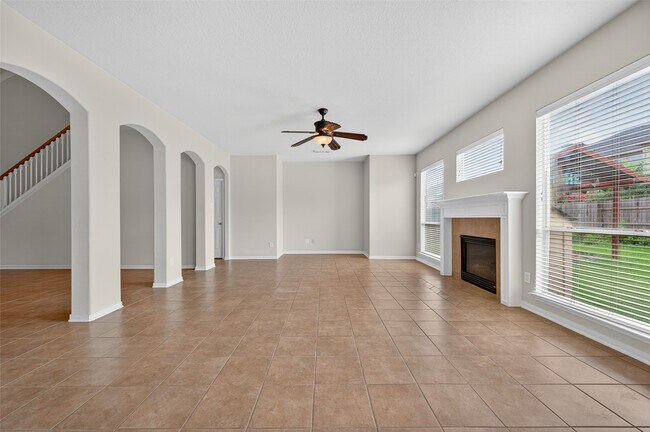 Building Photo - 15411 Redbud Dale Ct