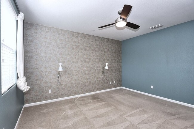 Building Photo - High Demand Park Place Home for Rent!