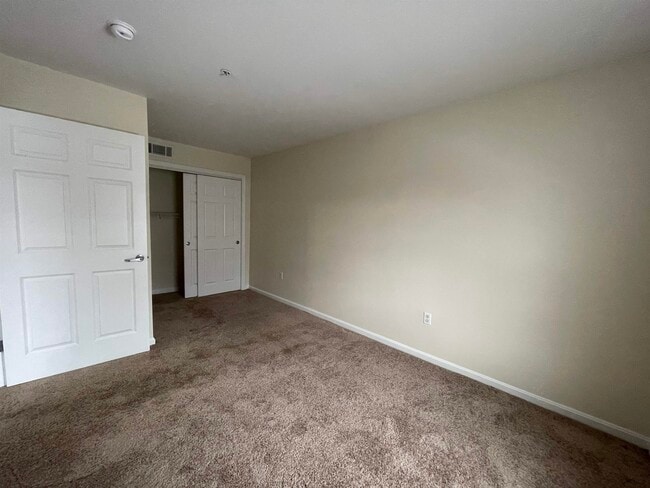 Building Photo - 20 Sentinel Court