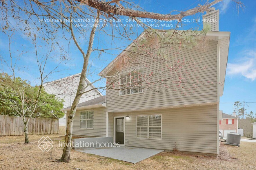 Building Photo - 2027 Pittston Farm Rd