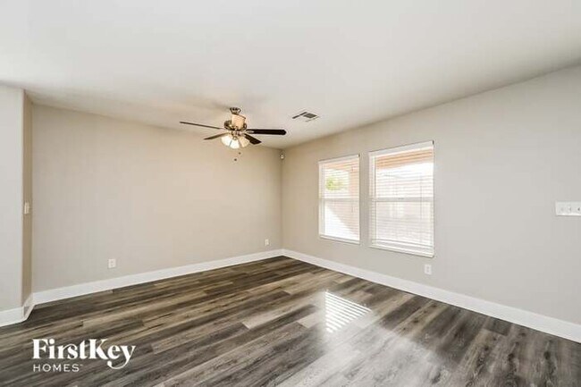 Building Photo - 809 Chapleton Ct