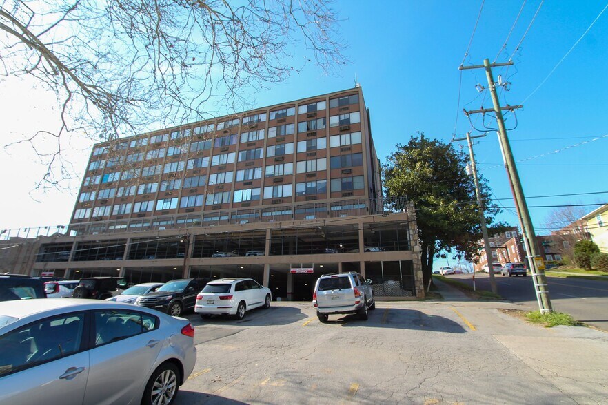 Building Photo - 1700 Clinch Ave