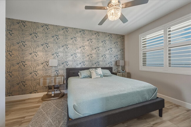 Building Photo - 9900 S Ocean Dr