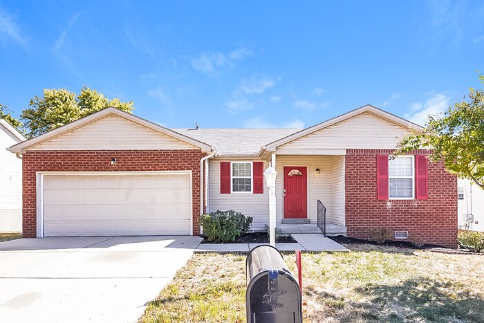 Primary Photo - 105 Bradford Cir