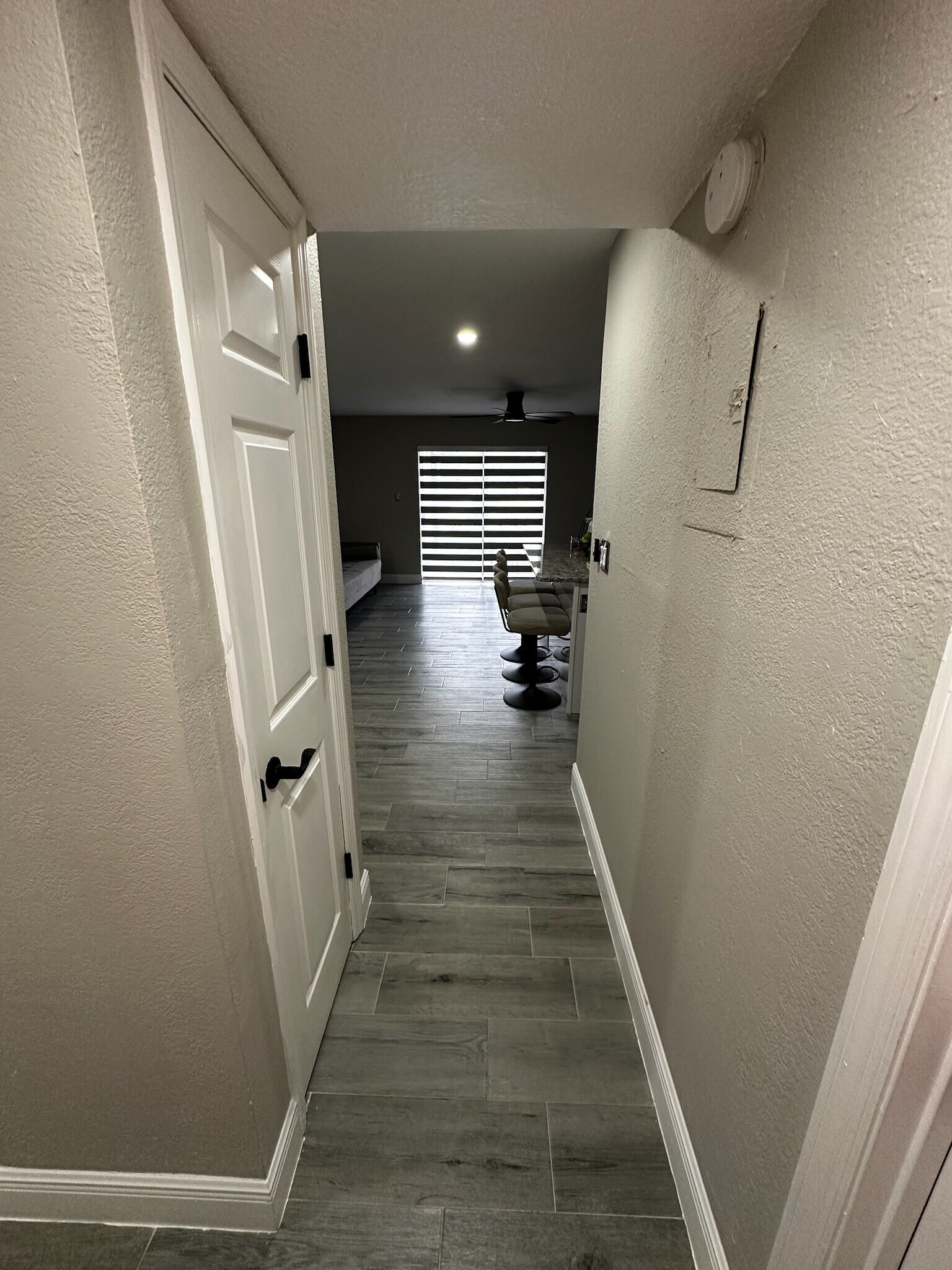 Building Photo - 2200 Howell Branch Rd