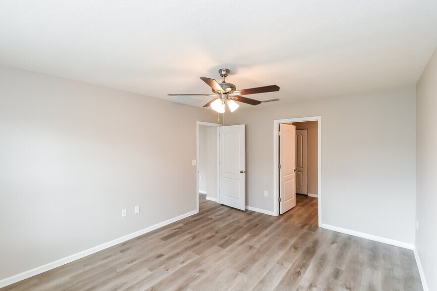 Building Photo - 9114 Mendocino Ct