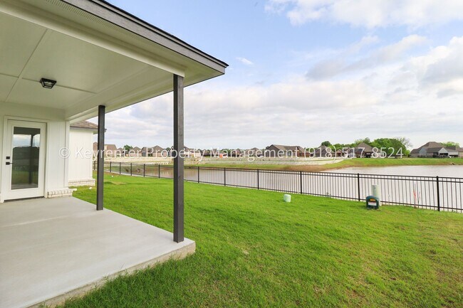 Building Photo - Stunning New Construction Simmons Home - 5 Bed 3 Bath - Pond View & Full Appliance Package!