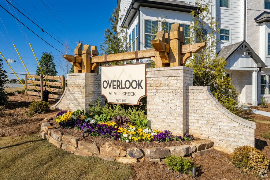 Overlook at Mill Creek 1852 Auburn Rd Dacula GA 30019 Apartment Finder