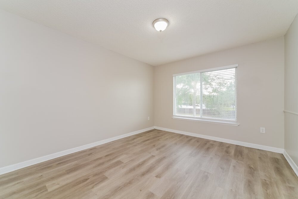 Building Photo - 2034 Meadow Pond Way