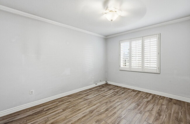 Building Photo - 4702 N 30th Pl