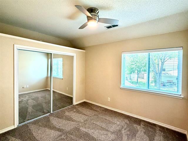 Building Photo - 1410 Indian Lake Trail