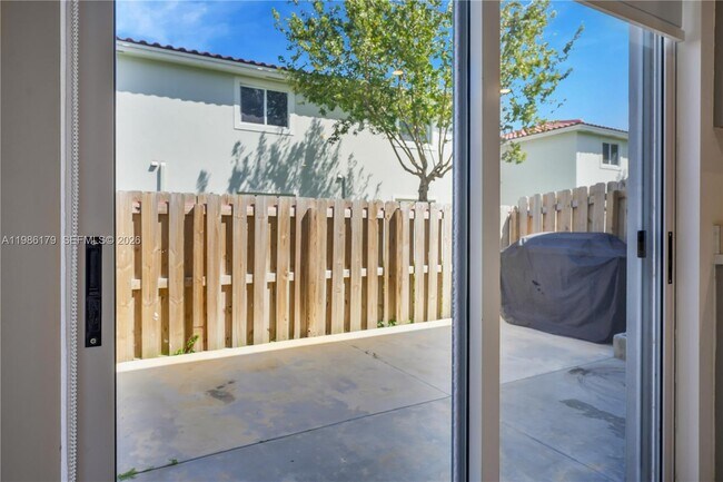 Building Photo - 149 NE 3rd St