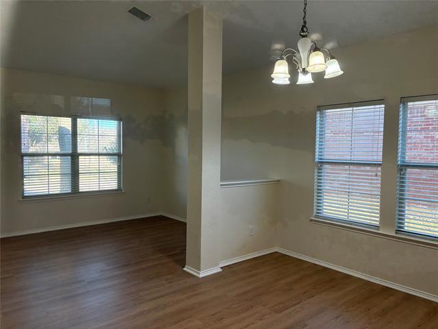 Building Photo - 5895 Candlelight Ln