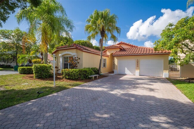 Primary Photo - 10530 NW 52nd Terrace