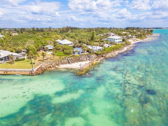 Building Photo - 3835 Almeria Ave